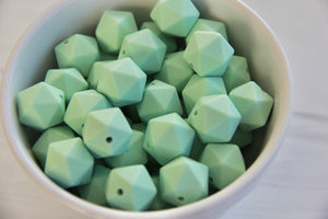14MM Mint Green Icosahedron - Bella's Bead Supply