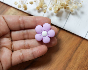 Retro Flower Silicone Focal Bead