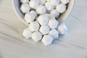 14MM Snow White Icosahedron | silicone beads