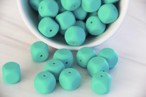 17MM Turquoise Dice | silicone beads